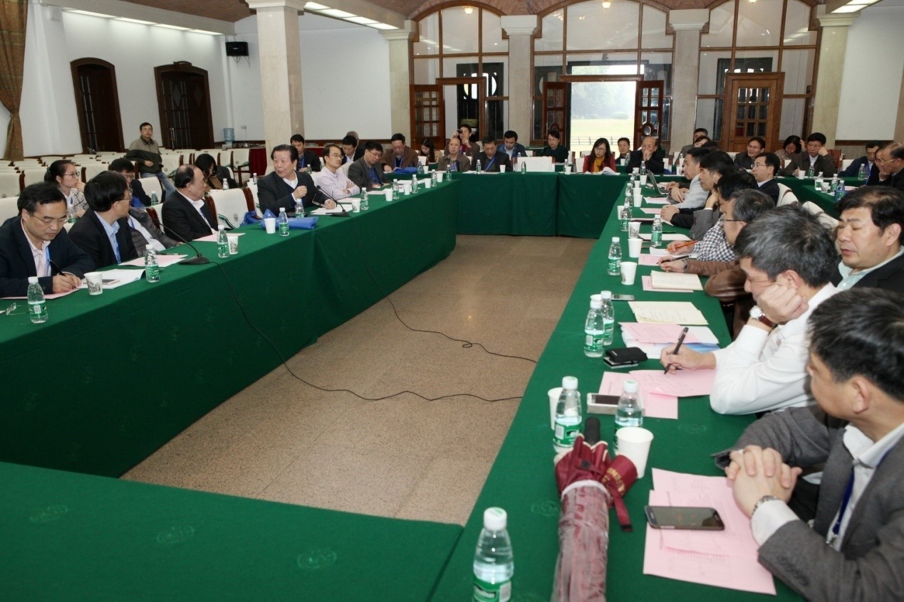 ä¸­å½åå­¦ä¼åå°æ¹å­¦ä¼çäºé¿èå¸­ç è®¨ä¼